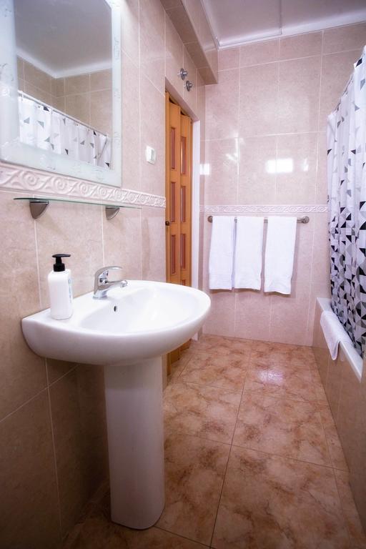 Residencial Principe Guest House Barreiro  Værelse billede