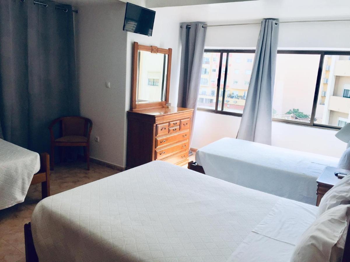 Residencial Principe Guest House Barreiro  Eksteriør billede
